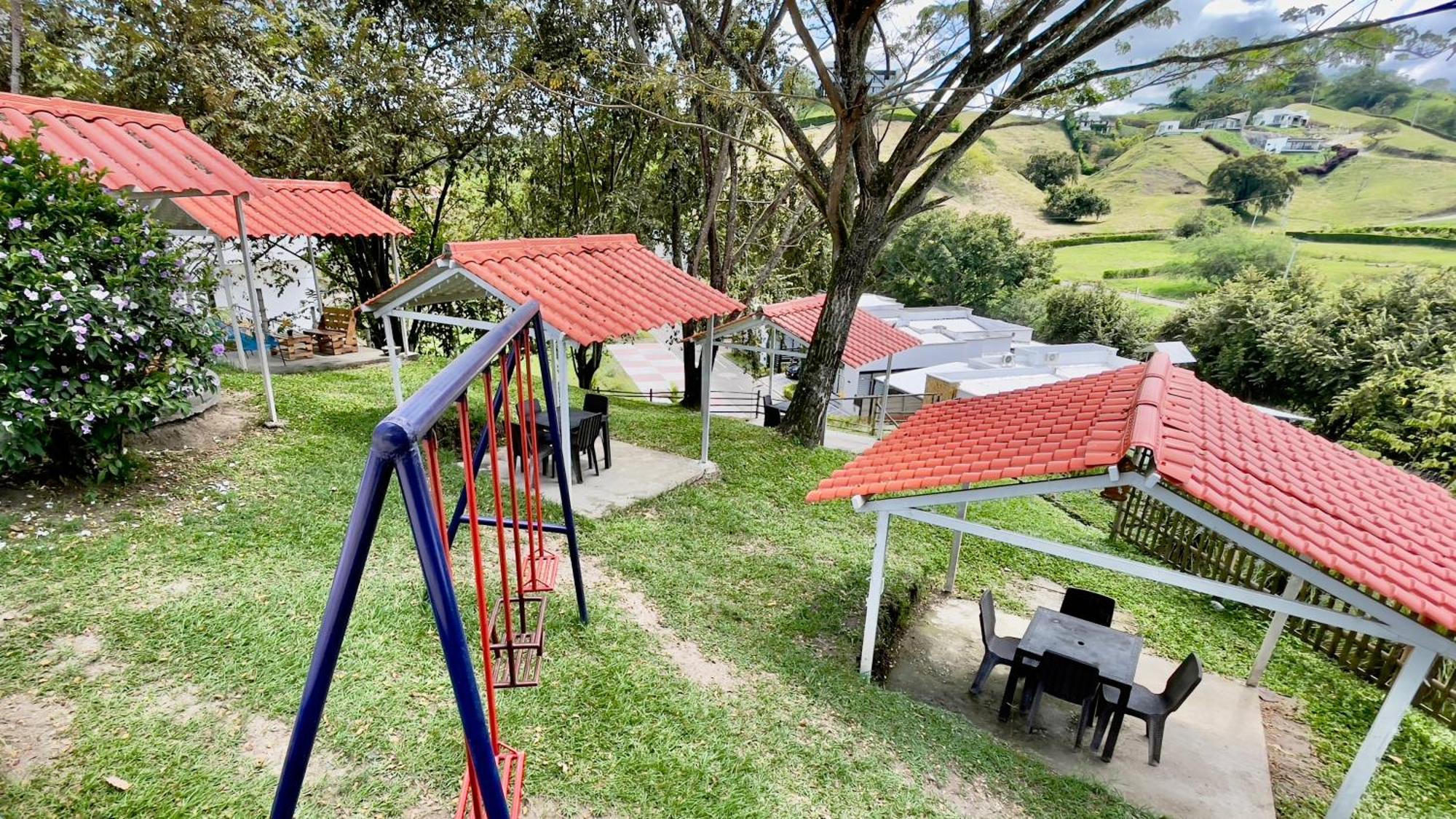 Loto Del Viento Hotell Cartago Eksteriør bilde